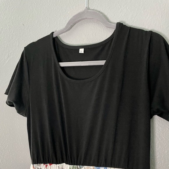 Floral Maxi Dress - Picture 3 of 4